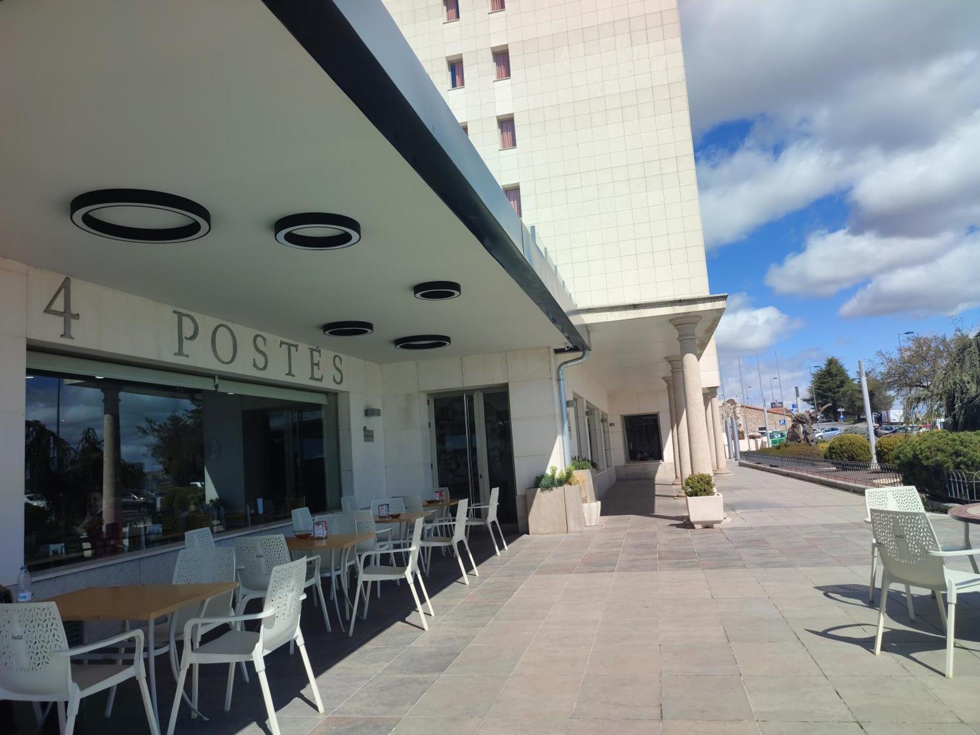 Hotel Sercotel Cuatro Postes Avila Exterior photo
