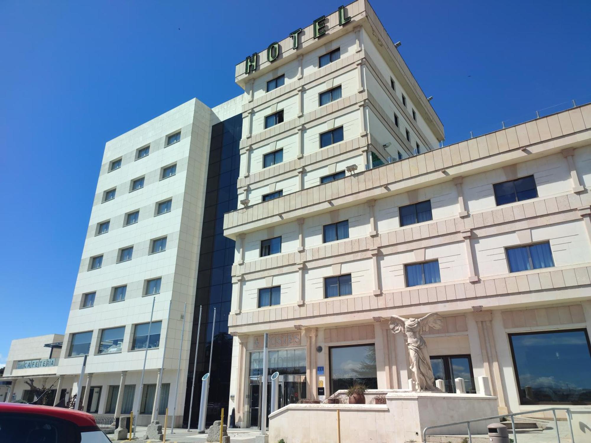 Hotel Sercotel Cuatro Postes Avila Exterior photo