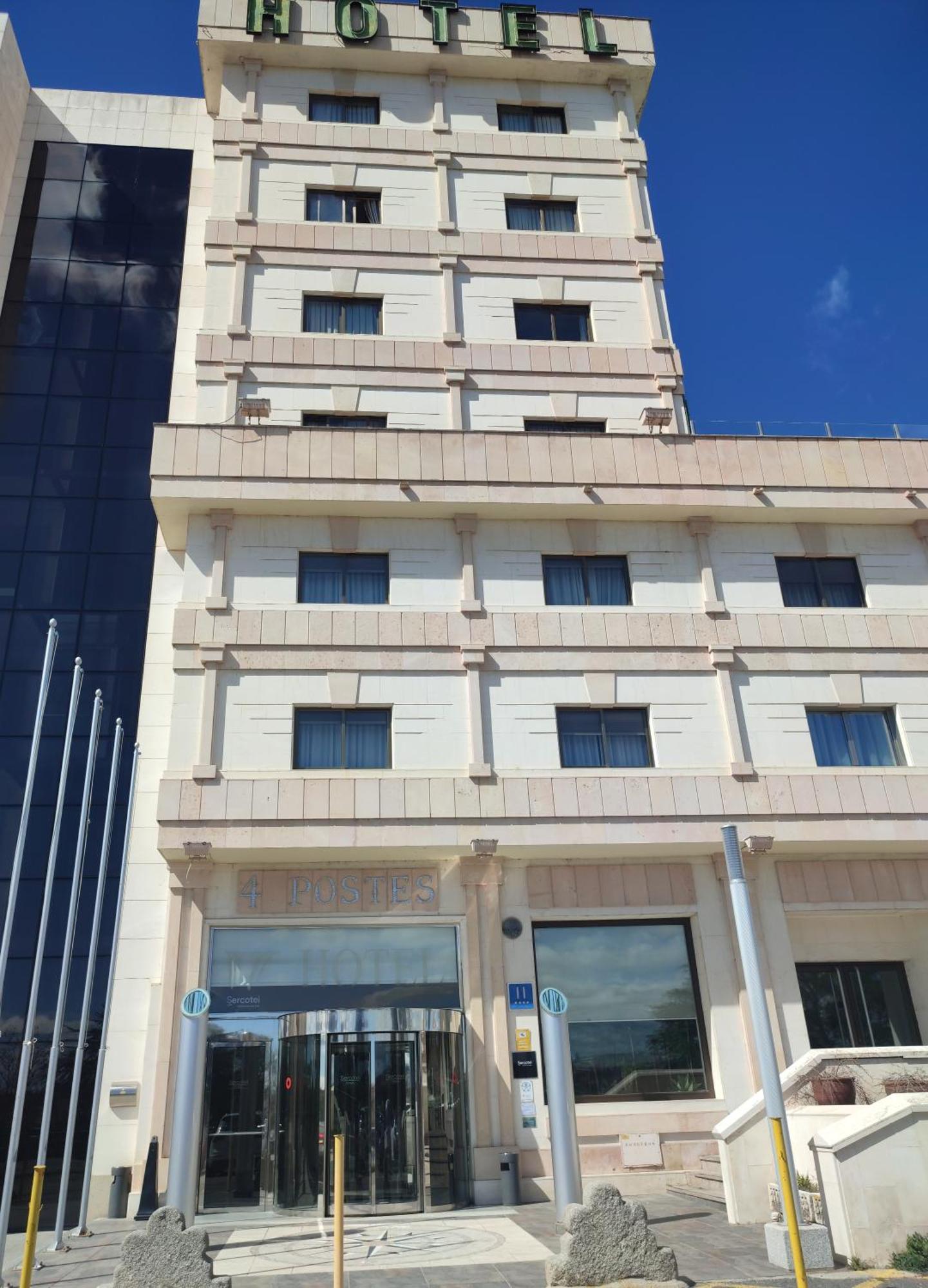 Hotel Sercotel Cuatro Postes Avila Exterior photo